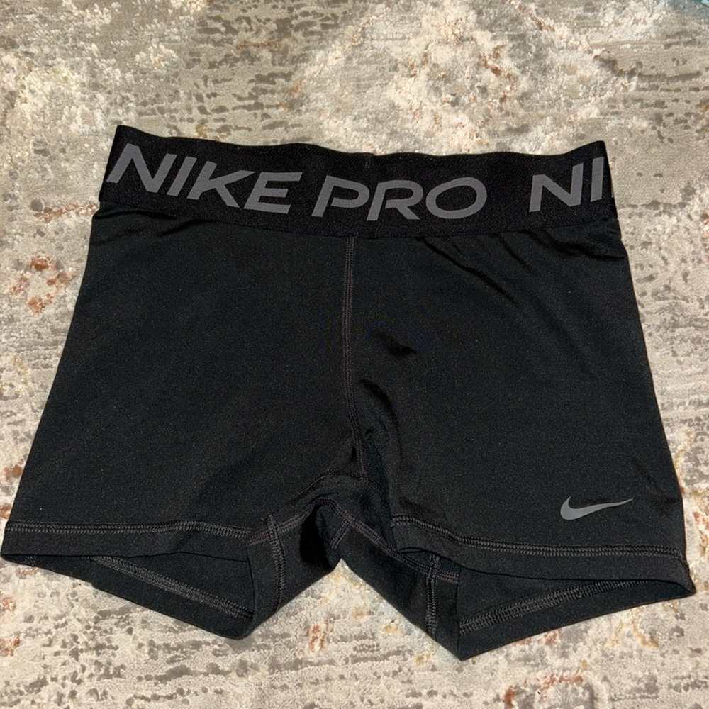 NIKE PRO BLACK SMALL